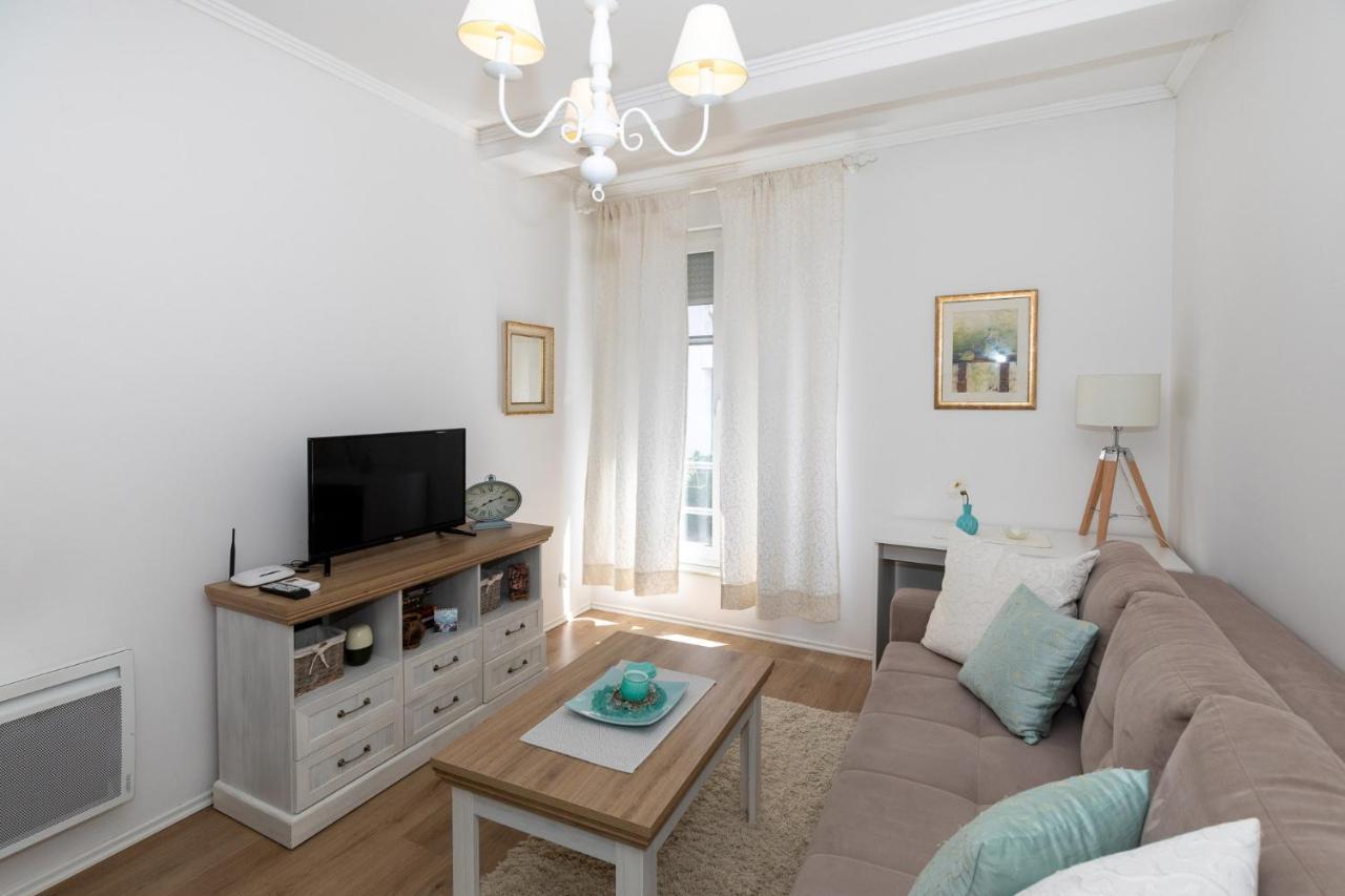 Happy Apartments โมสตาร์ ภายนอก รูปภาพ
