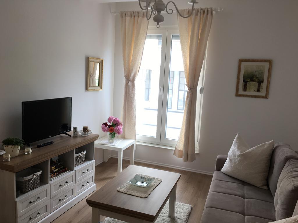 Happy Apartments โมสตาร์ ภายนอก รูปภาพ
