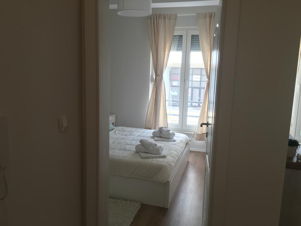 Happy Apartments โมสตาร์ ภายนอก รูปภาพ
