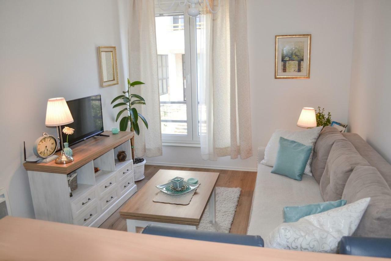 Happy Apartments โมสตาร์ ภายนอก รูปภาพ
